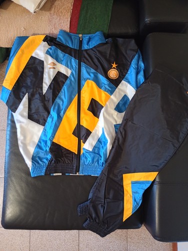 Tuta inter umbro - tuta,
